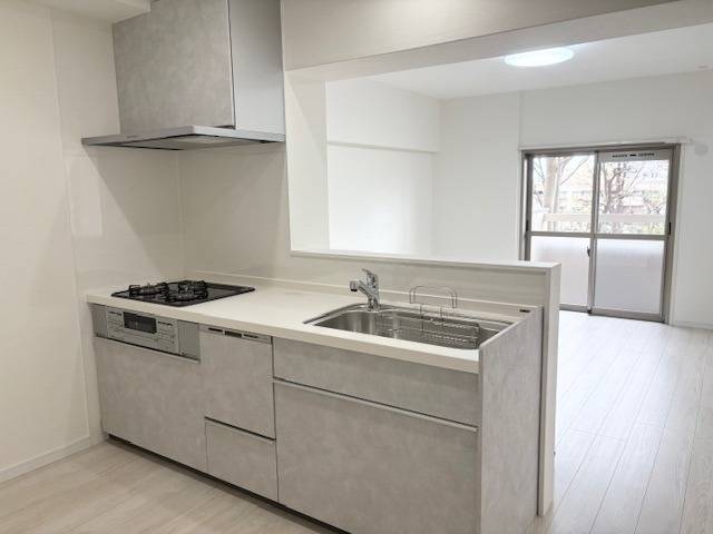 壁付けキッチン→対面キッチン変更リフォーム